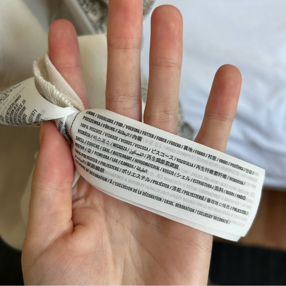 Abercrombie And Fitch Snakeskin Pattern Grey Wrap… - image 6